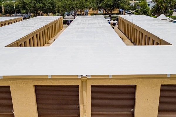 flat roofing services in florida