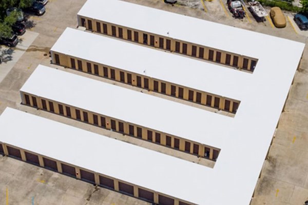 flat roofing contractors in florida