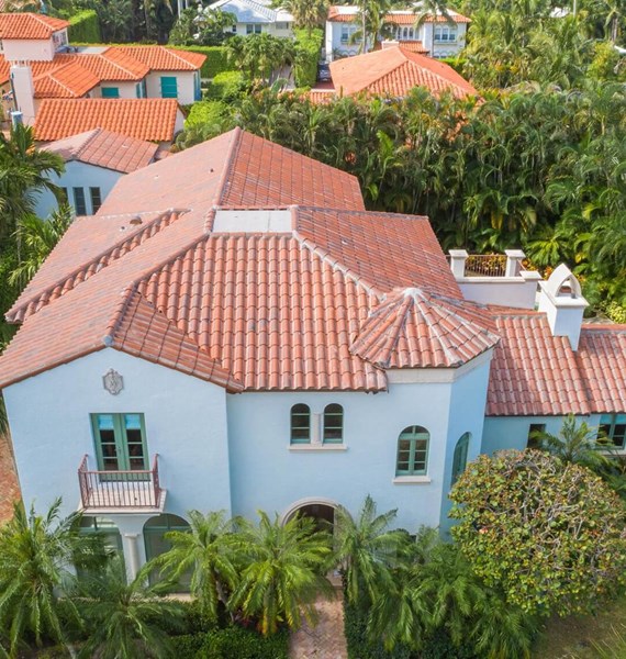 roof completed by our roofing contractors in florida