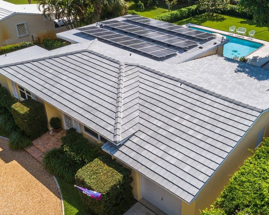 local roofing company in palm city